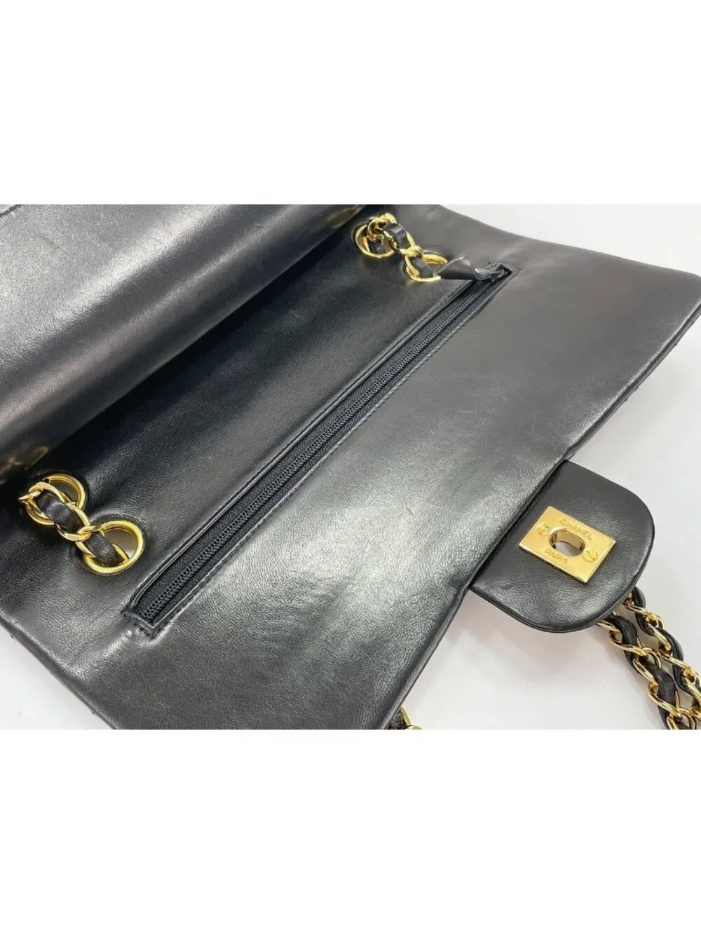 Chanel Shoulder Bag Quilted